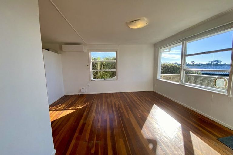 Photo of property in 3/165 Hinemoa Street, Birkenhead, Auckland, 0626