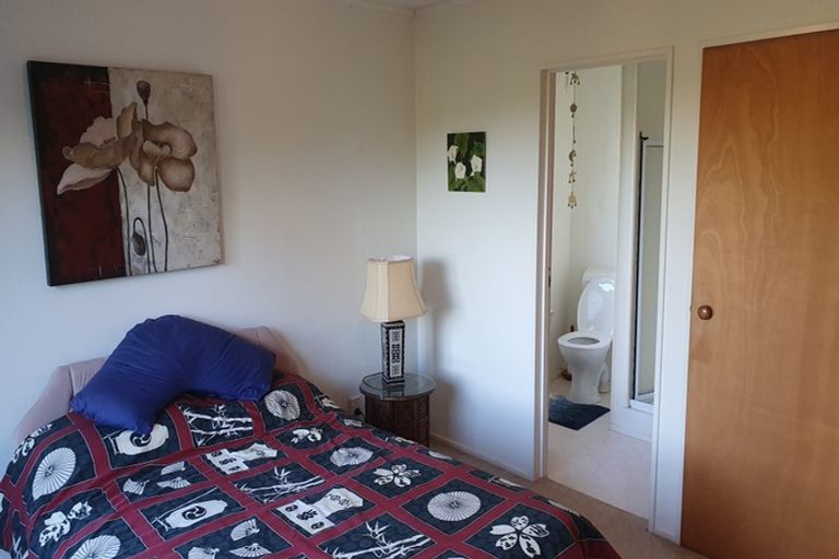 Photo of property in 37 Oriwa Crescent, Otaki, 5512