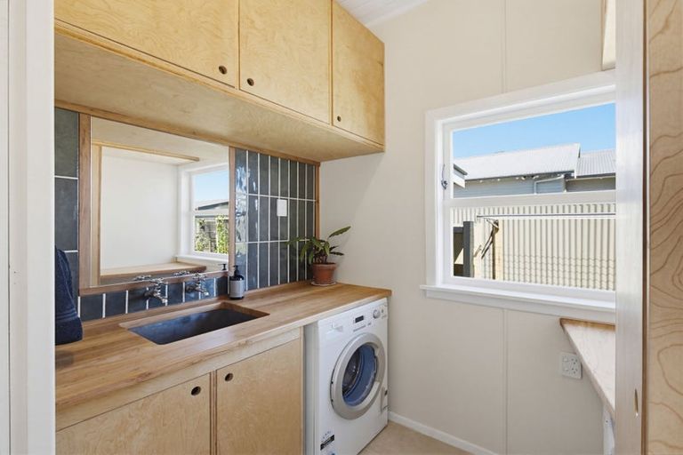 Photo of property in 31 Toro Street, Durie Hill, Whanganui, 4500