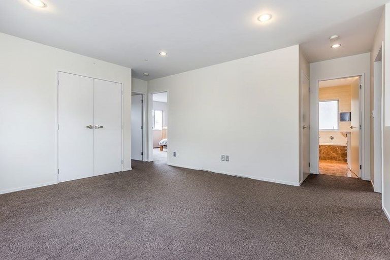 Photo of property in 388 Ormiston Road, Flat Bush, Auckland, 2019