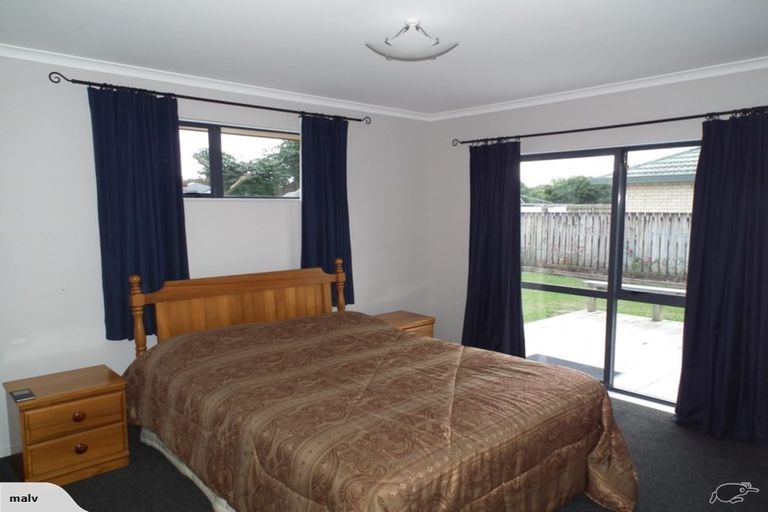 Photo of property in 34 Farnborough Drive, Nawton, Hamilton, 3200