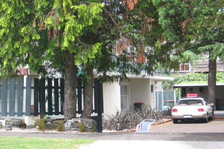 Photo of property in 6/36 Margaret Avenue, Mount Albert, Auckland, 1025