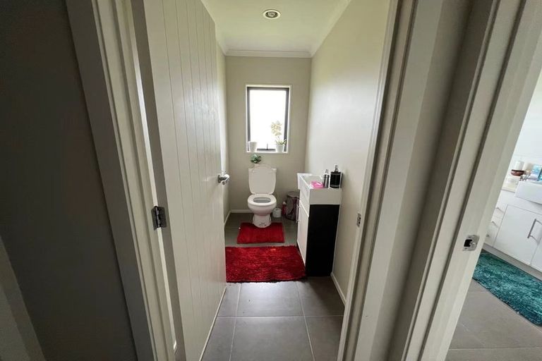 Photo of property in 2 Hector Drive, Rototuna North, Hamilton, 3210