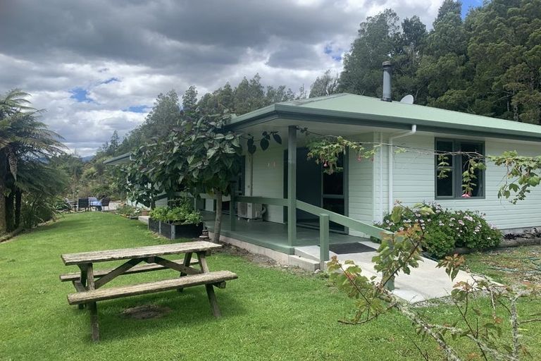 Photo of property in 346 Utopia Road, Westport, 7892