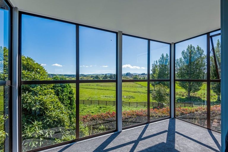 Photo of property in 24 Halls Road, Pahiatua, 4910