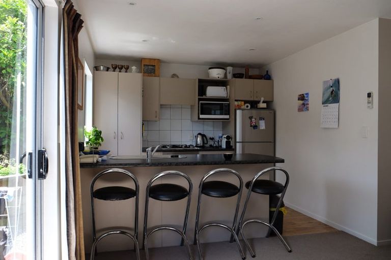 Photo of property in 22 Gatman Street, Birkdale, Auckland, 0626