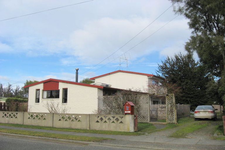 Photo of property in 12 Moana Crescent, Te Anau, 9600