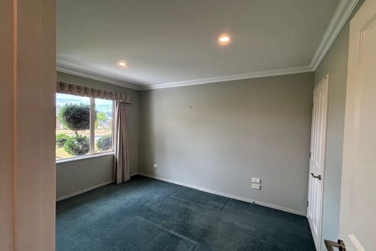 Photo of property in 20 Bernadette Street, Aidanfield, Christchurch, 8025