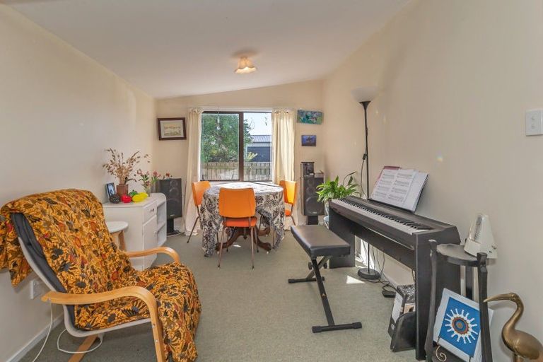 Photo of property in 32 Muapoko Street, Himatangi Beach, Foxton, 4891