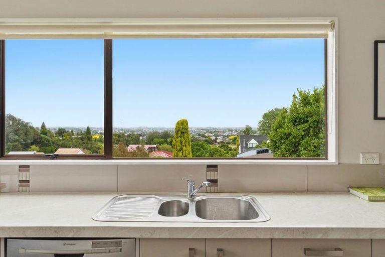 Photo of property in 30 Aiken Road, Saint Johns Hill, Whanganui, 4501