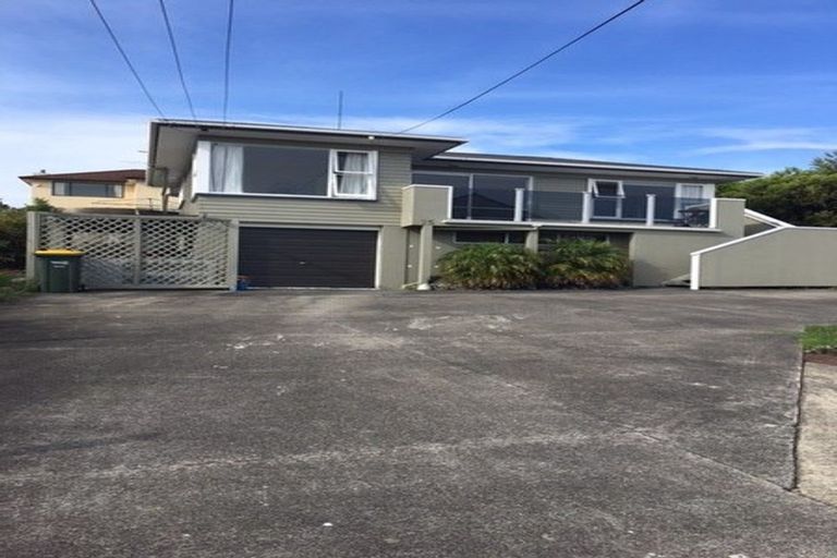 Photo of property in 25 Brightside Road, Stanmore Bay, Whangaparaoa, 0932