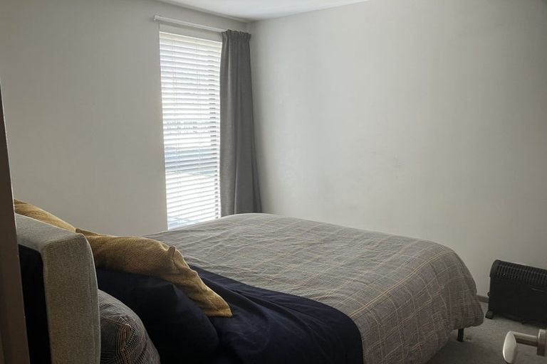 Photo of property in Dual Apartments, 401/142 Vivian Street, Te Aro, Wellington, 6011