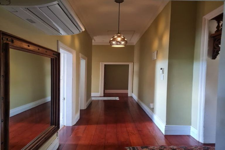 Photo of property in 58 Kings Crescent, Hutt Central, Lower Hutt, 5010