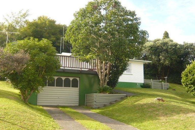 Photo of property in 18 Rothesay Place, Dinsdale, Hamilton, 3204