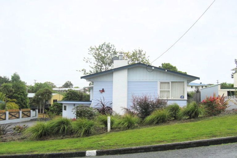 Photo of property in 14 Sunnyside Street, Onerahi, Whangarei, 0110