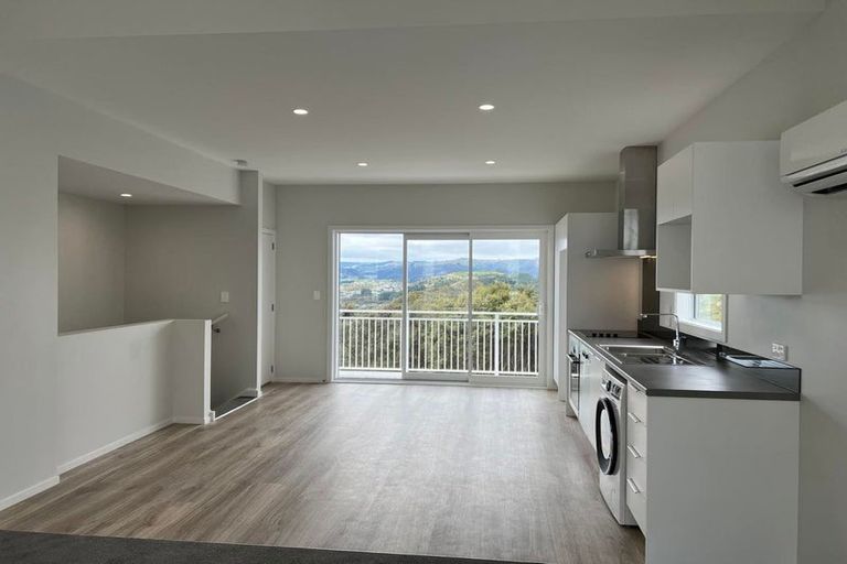 Photo of property in 14 Tai Lane, Whitby, Porirua, 5024