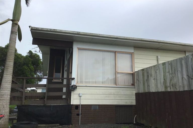 Photo of property in 180 Mahia Road, Wattle Downs, Auckland, 2103