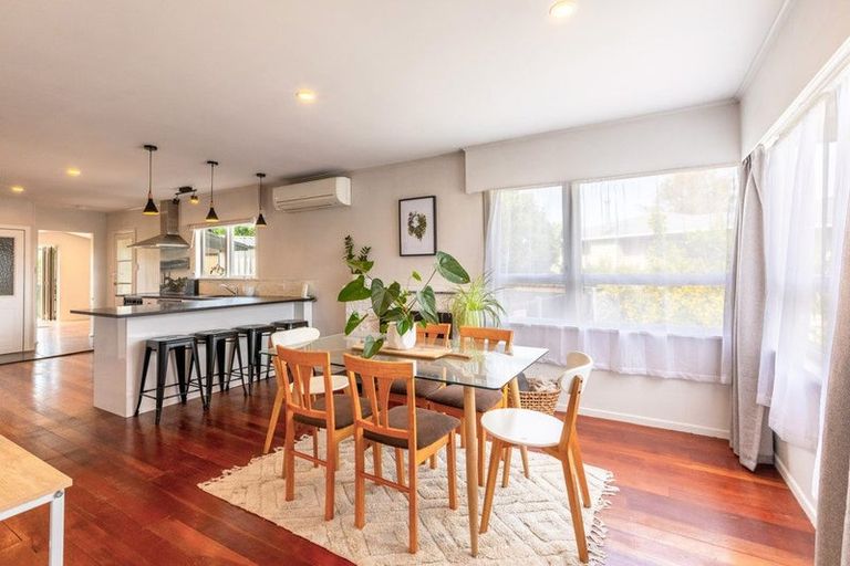 Photo of property in 10 Ireland Place, Pirimai, Napier, 4112