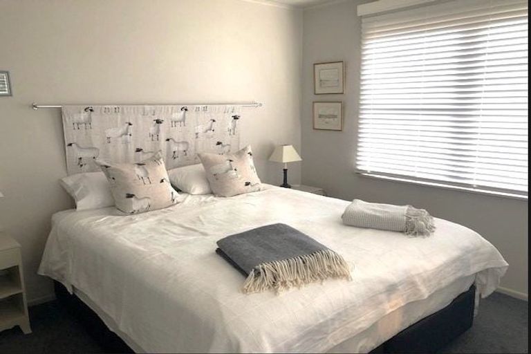 Photo of property in 102 East Street, Greytown, 5712