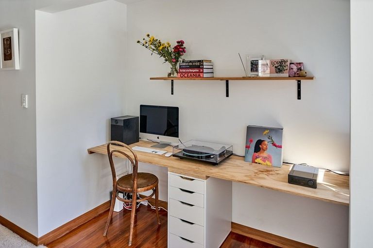 Photo of property in 105 Cluny Road, Plimmerton, Porirua, 5026