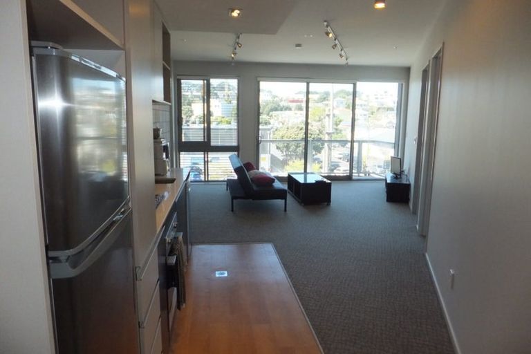 Photo of property in Masina Apartments, 214/80 Riddiford Street, Newtown, Wellington, 6021