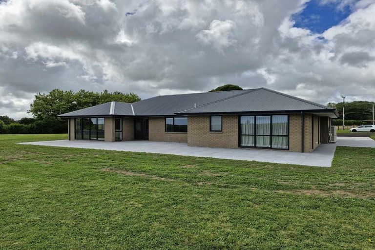 Photo of property in 47 Inland Road North, Tikorangi, Waitara, 4383