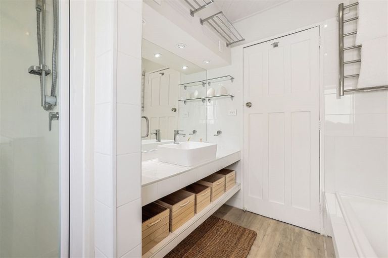 Photo of property in 122a Colombo Street, Sydenham, Christchurch, 8023