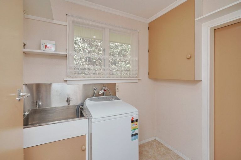 Photo of property in 5 Ron Place, Bishopdale, Christchurch, 8051