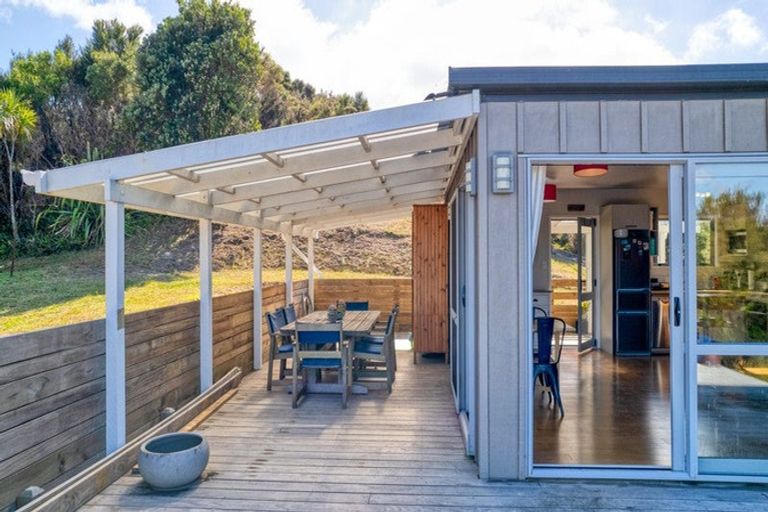 Photo of property in 71 Te Akau Drive, Russell, 0272