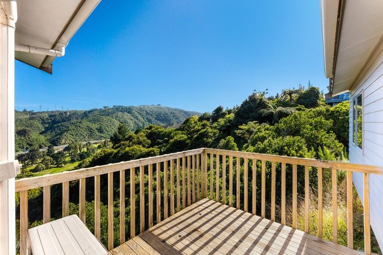 Photo of property in 41 Kingsley Street, Stokes Valley, Lower Hutt, 5019