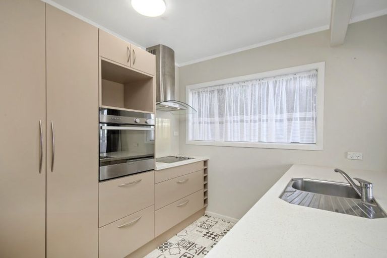 Photo of property in 1/9 Wye Street, Island Bay, Wellington, 6023