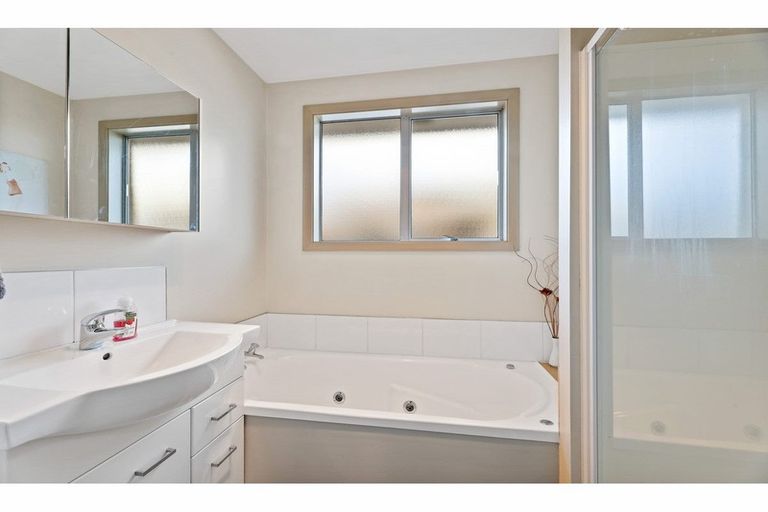 Photo of property in 45 Cottonwood Street, Parklands, Christchurch, 8083