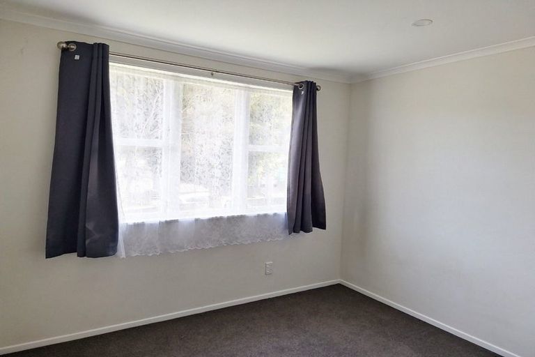 Photo of property in 10 John Street, Stokes Valley, Lower Hutt, 5019
