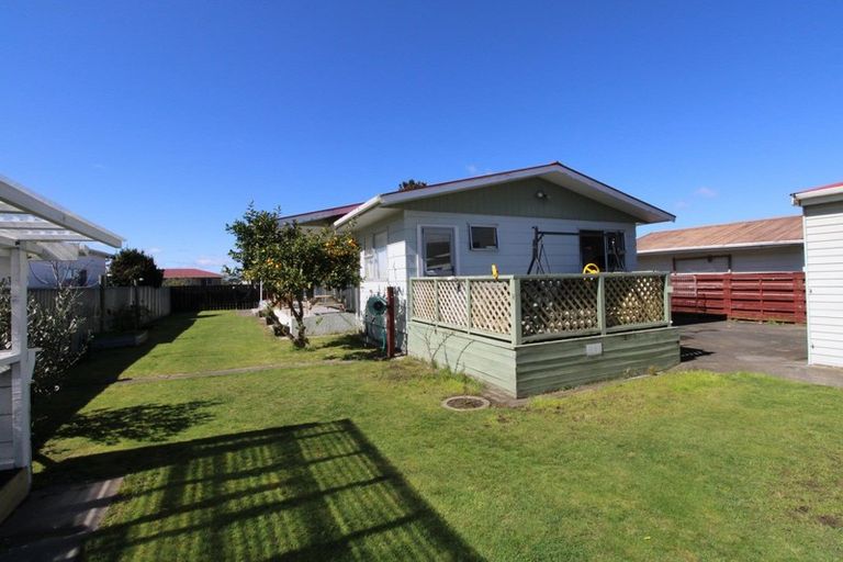 Photo of property in 36 Herrington Street, Foxton, 4814