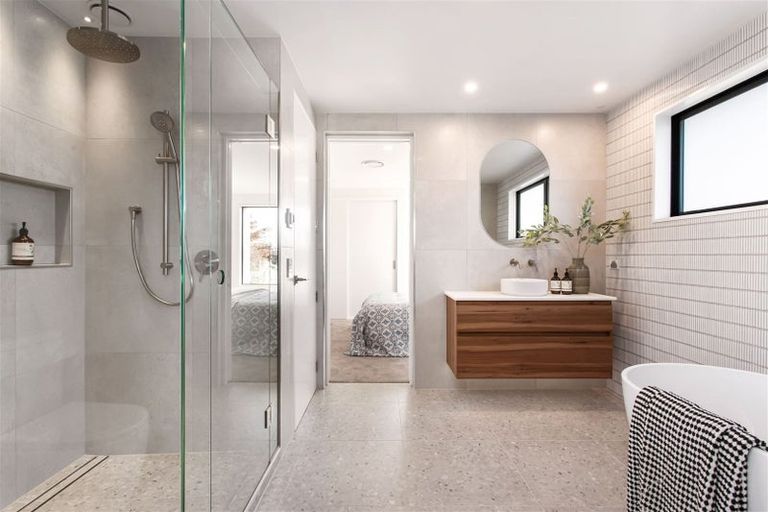 Photo of property in 99a Fendalton Road, Fendalton, Christchurch, 8014