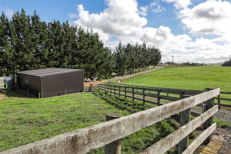 Photo of property in 520 Koheroa Road, Mercer, 2474