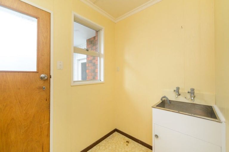 Photo of property in 23a Henare Street, West End, Palmerston North, 4412