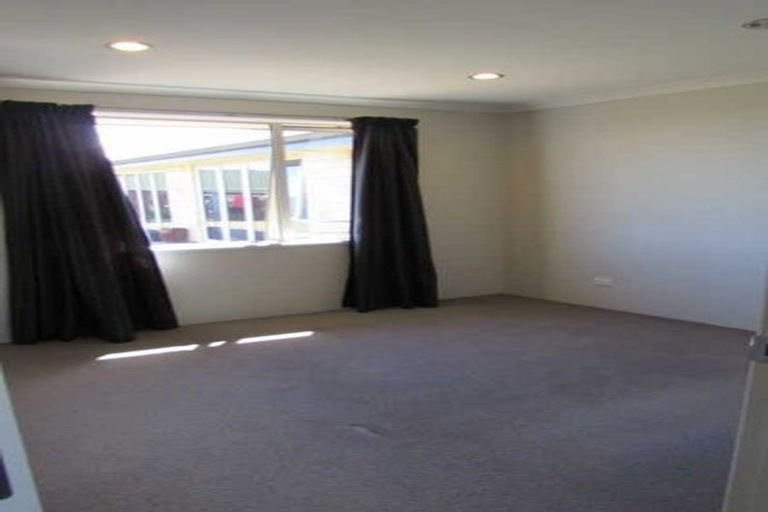 Photo of property in 52 Ngawhatu Road, Stoke, Nelson, 7011