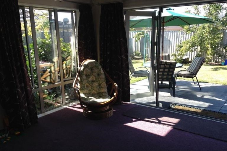 Photo of property in 9 Gillatt Gardens, Halswell, Christchurch, 8025