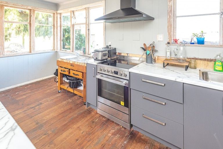 Photo of property in 219 Anzac Parade, Whanganui East, Whanganui, 4500