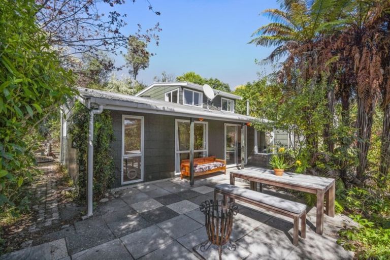 Photo of property in 25 Pihanga Road, Kuratau, Turangi, 3381