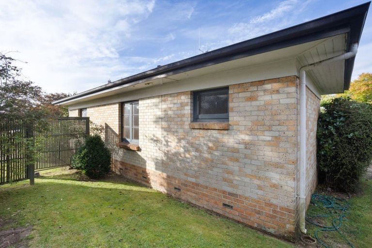 Photo of property in 18 Tamihana Avenue, Fairfield, Hamilton, 3214
