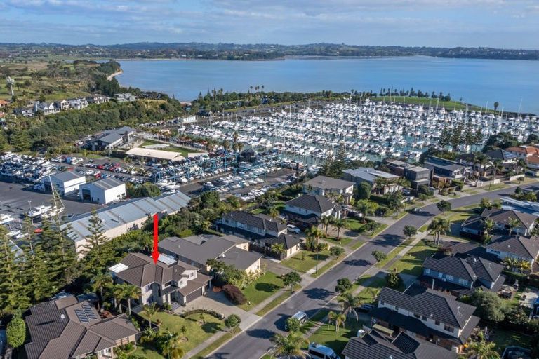 Photo of property in 103 Pine Harbour Parade, Beachlands, Auckland, 2018