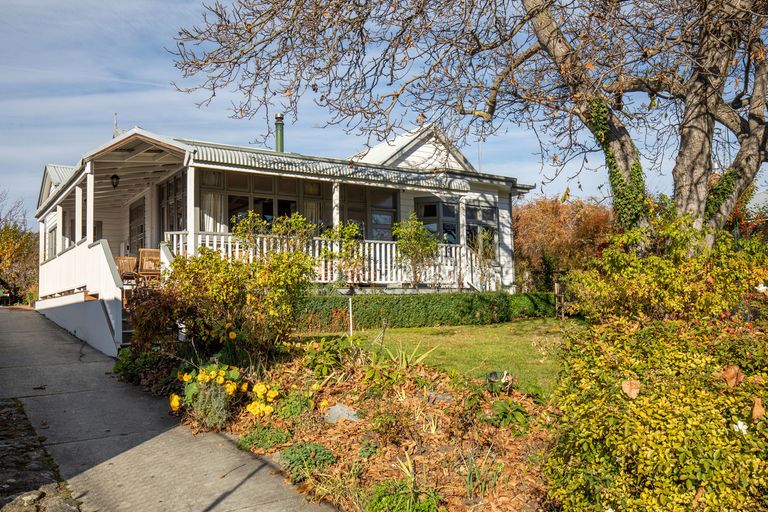 Photo of property in 115 Tarbert Street, Alexandra, 9320