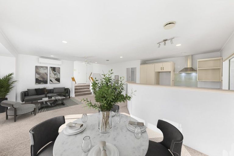 Photo of property in 6 Palmgreen Court, Stanmore Bay, Whangaparaoa, 0932