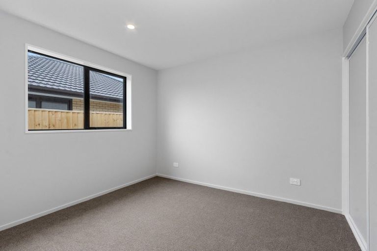 Photo of property in 2 Half Pint Lane, Halswell, Christchurch, 8025