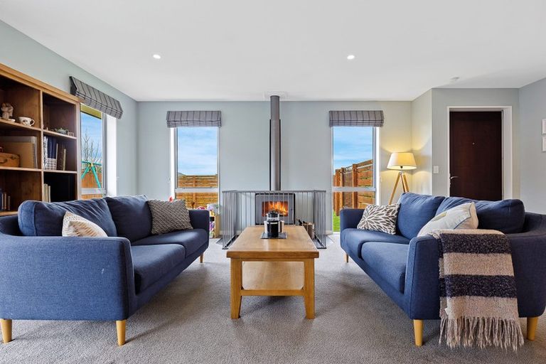 Photo of property in 8 Awarua Road, Pegasus, 7612