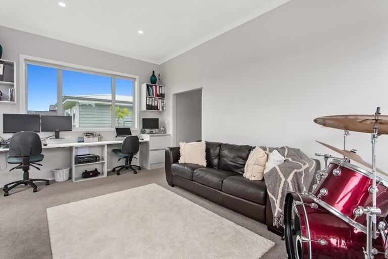 Photo of property in 1 Charles Street, Ohope, 3121