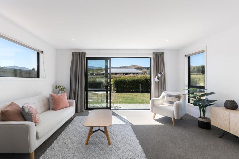 Photo of property in 6 Northbrook Place, Lower Shotover, Queenstown, 9304