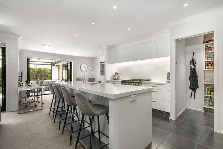 Photo of property in 59 Sunningdale Street, Wattle Downs, Auckland, 2103